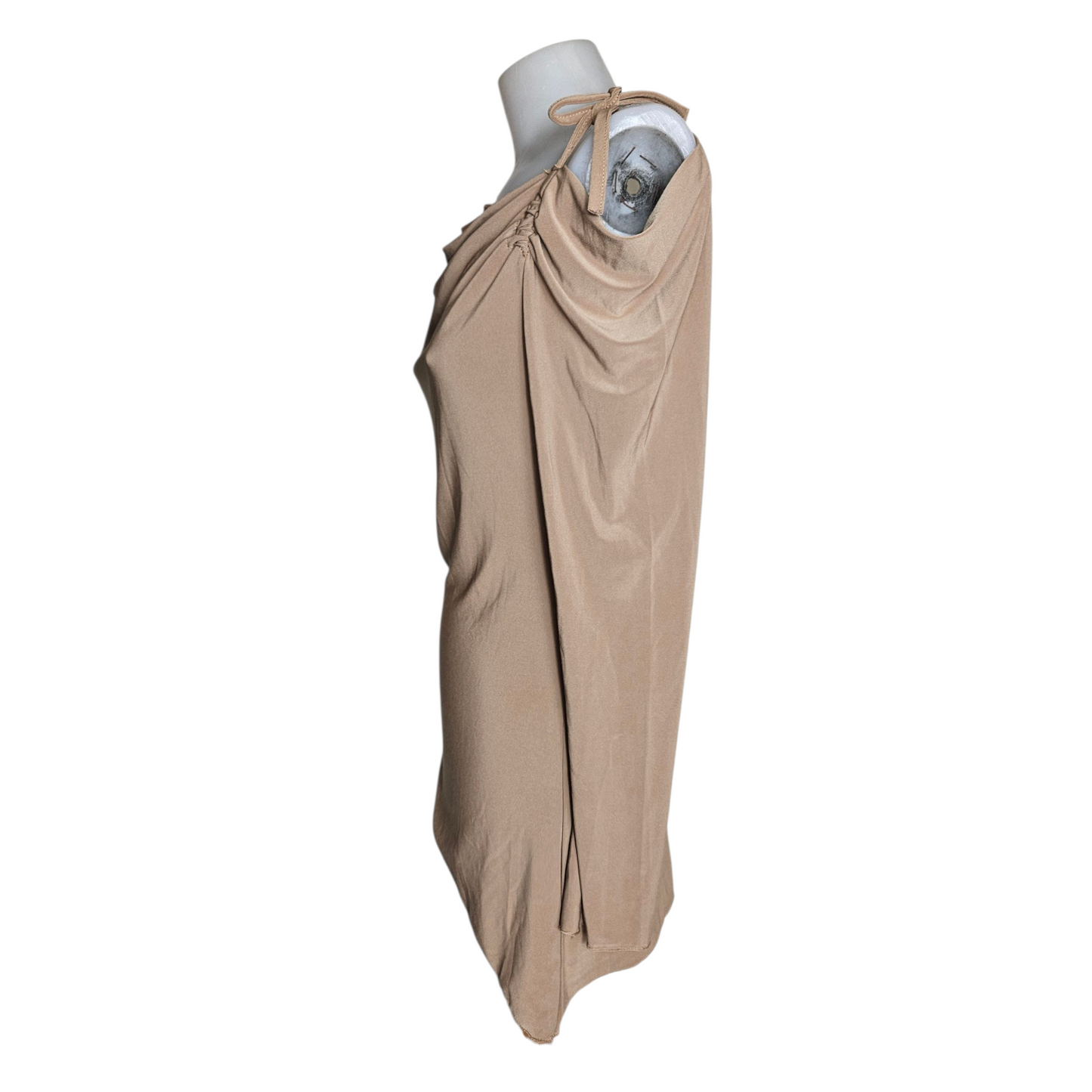 Asymmetrical top with shoulder cutouts