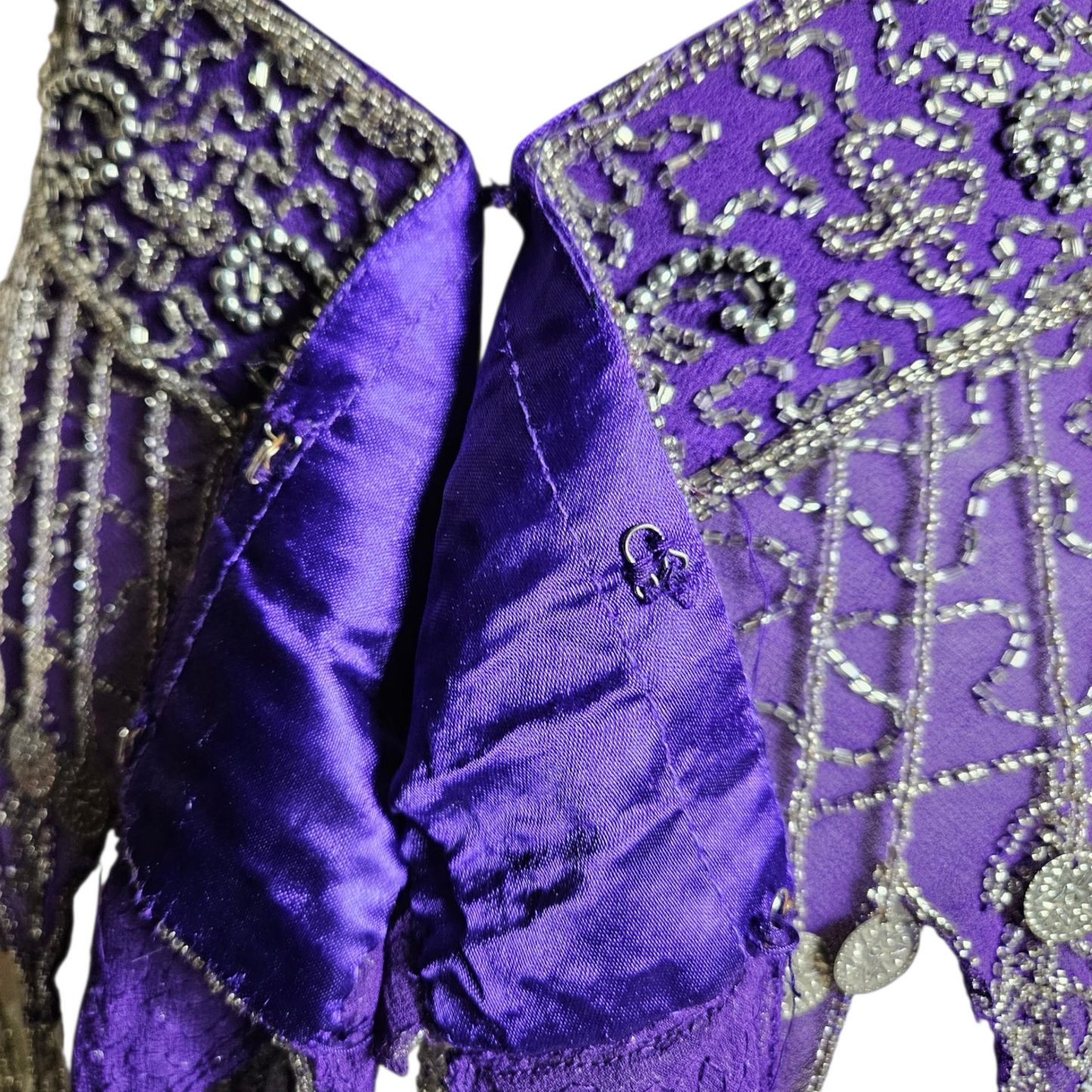 Purple voile belt embroidered with silver sequins