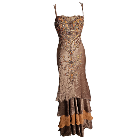 Robe de soirée brodée de perles