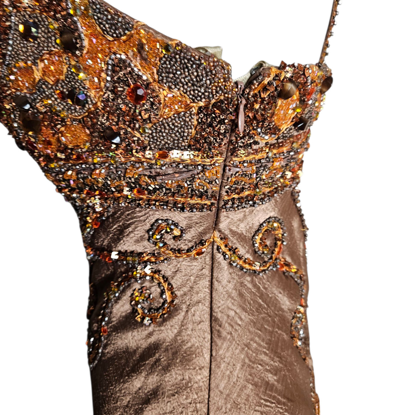 Robe de soirée brodée de perles