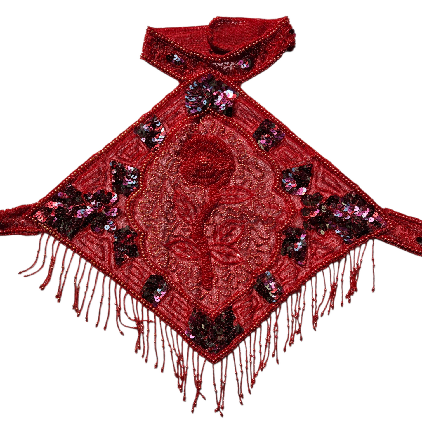 Dos nu en voile rouge brodé de perles et sequins