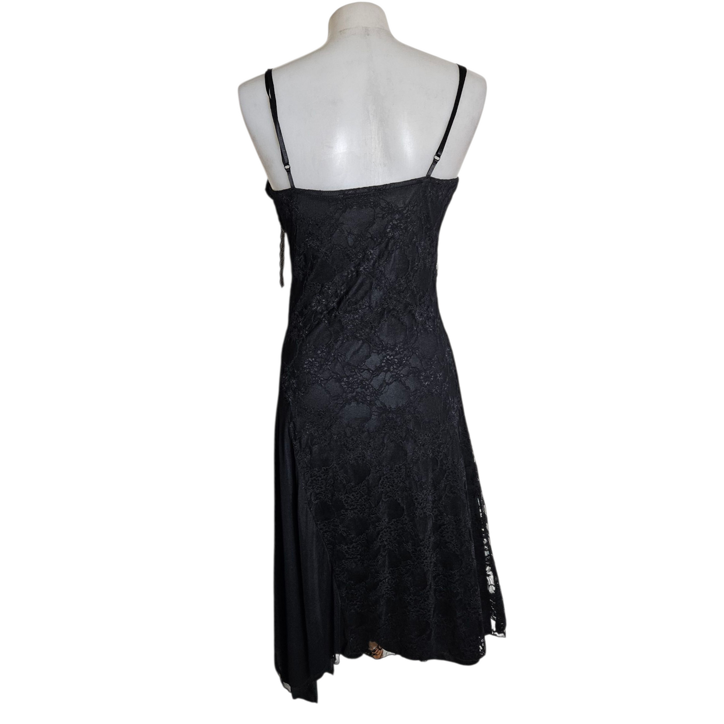 Asymmetrical dress with lace