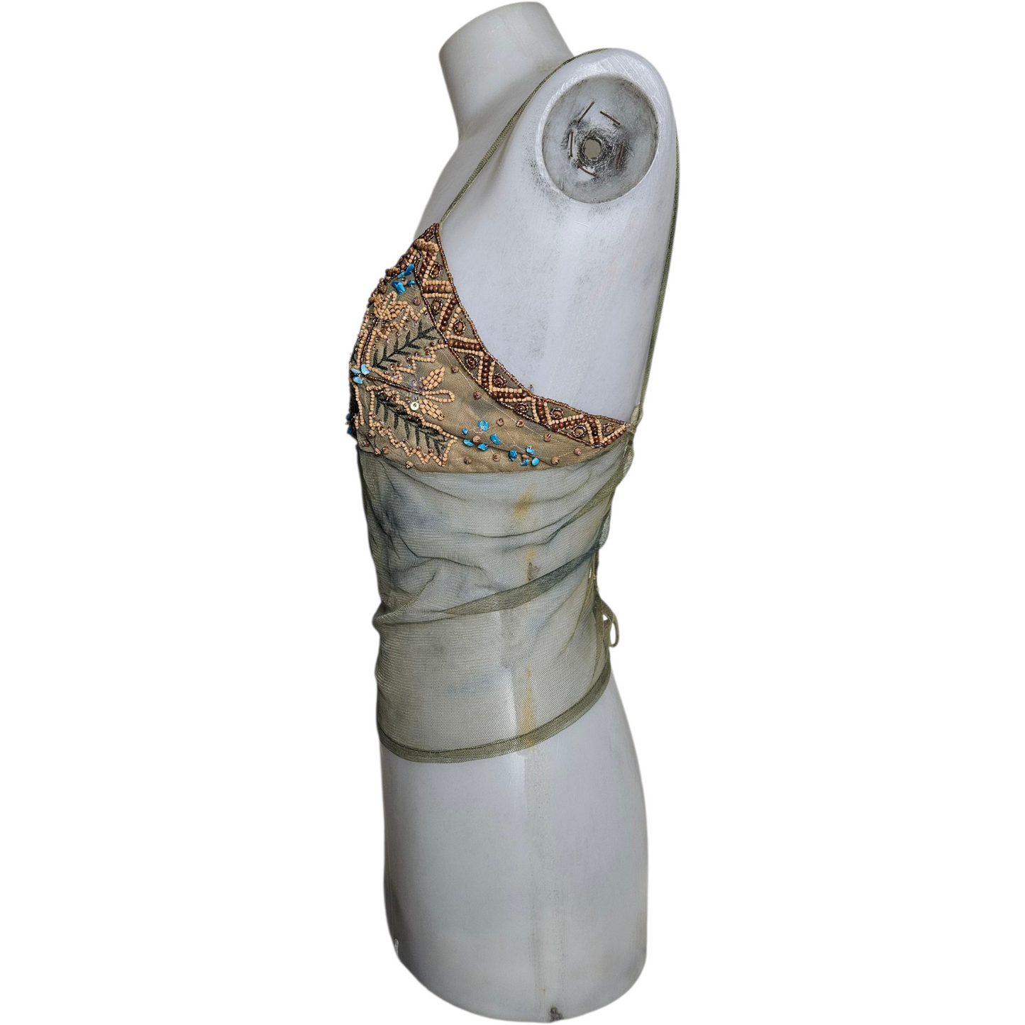 Dos nu en voile brodé de perles