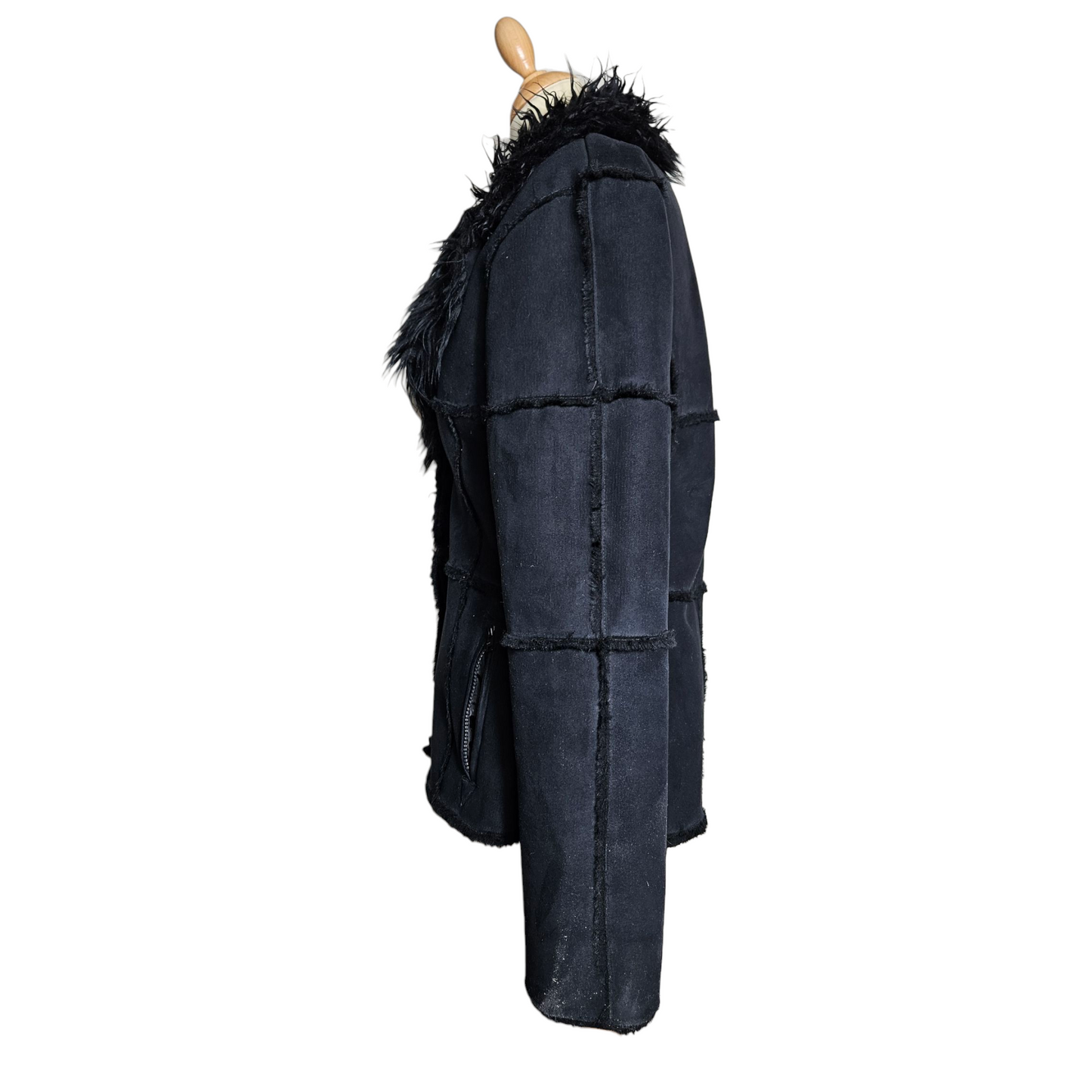 Short coat with faux fur