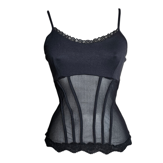 Two-material transparent top at the belly