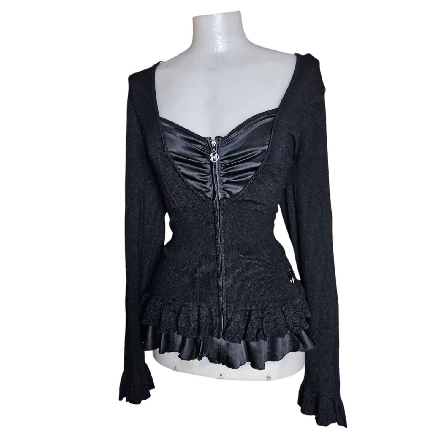 Two-material top with ruffled details