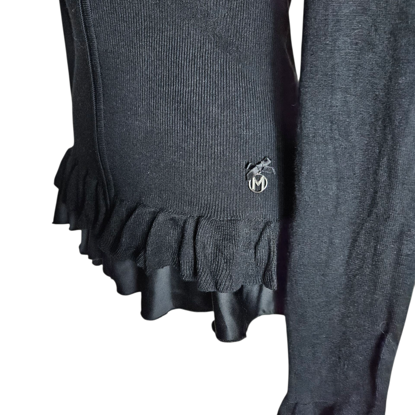 Two-material top with ruffled details