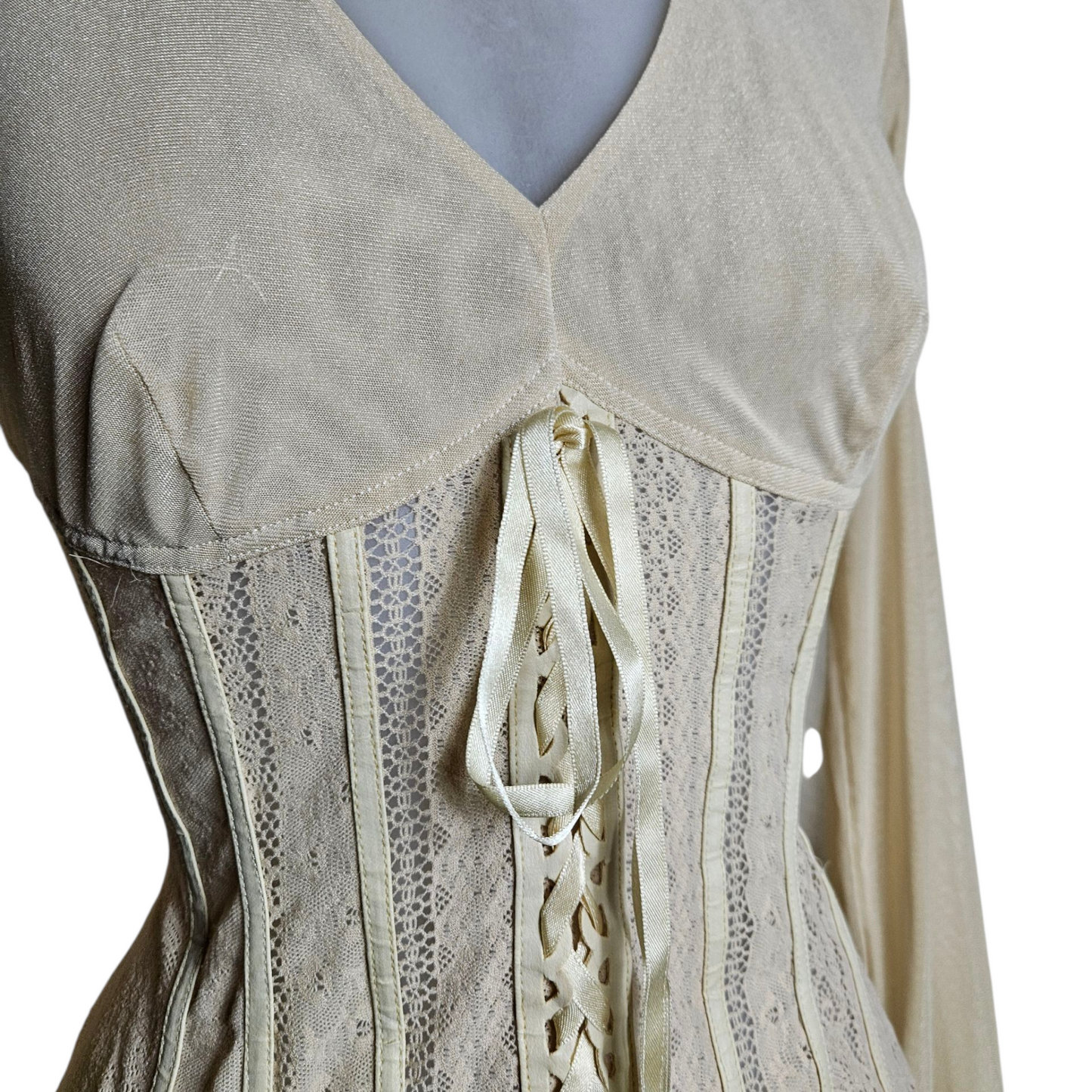 Lace and voile blouse with lacing