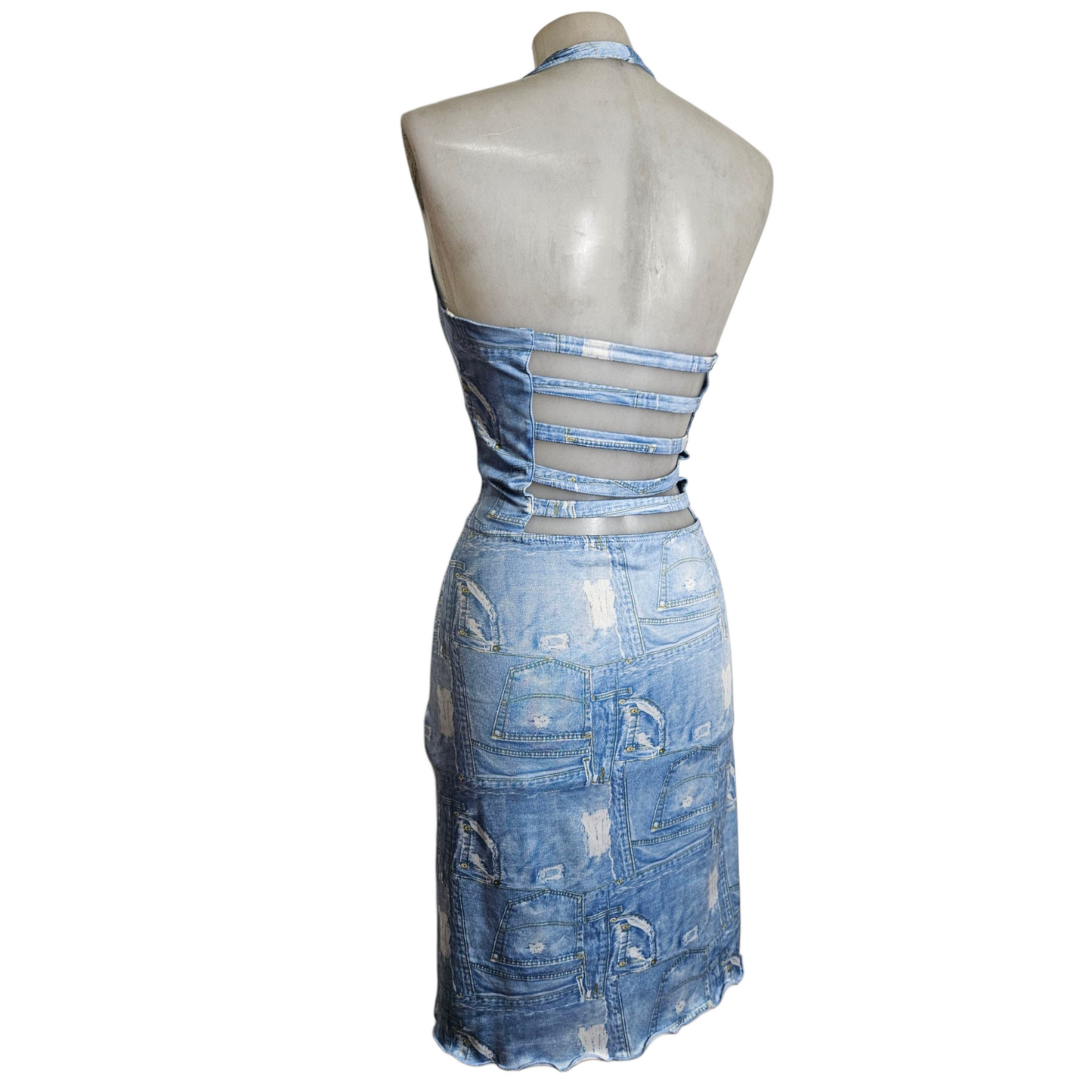 Vestido vaquero con estampado y espalda descubierta