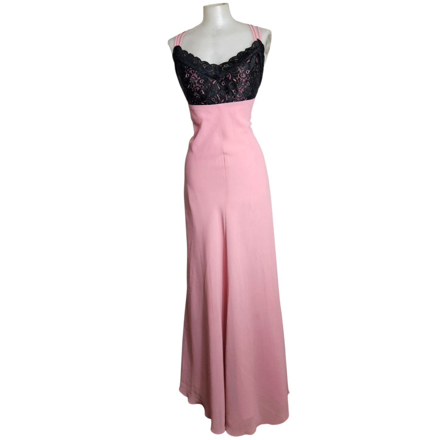 Maxi robe dos nu rose détails dentelle noire