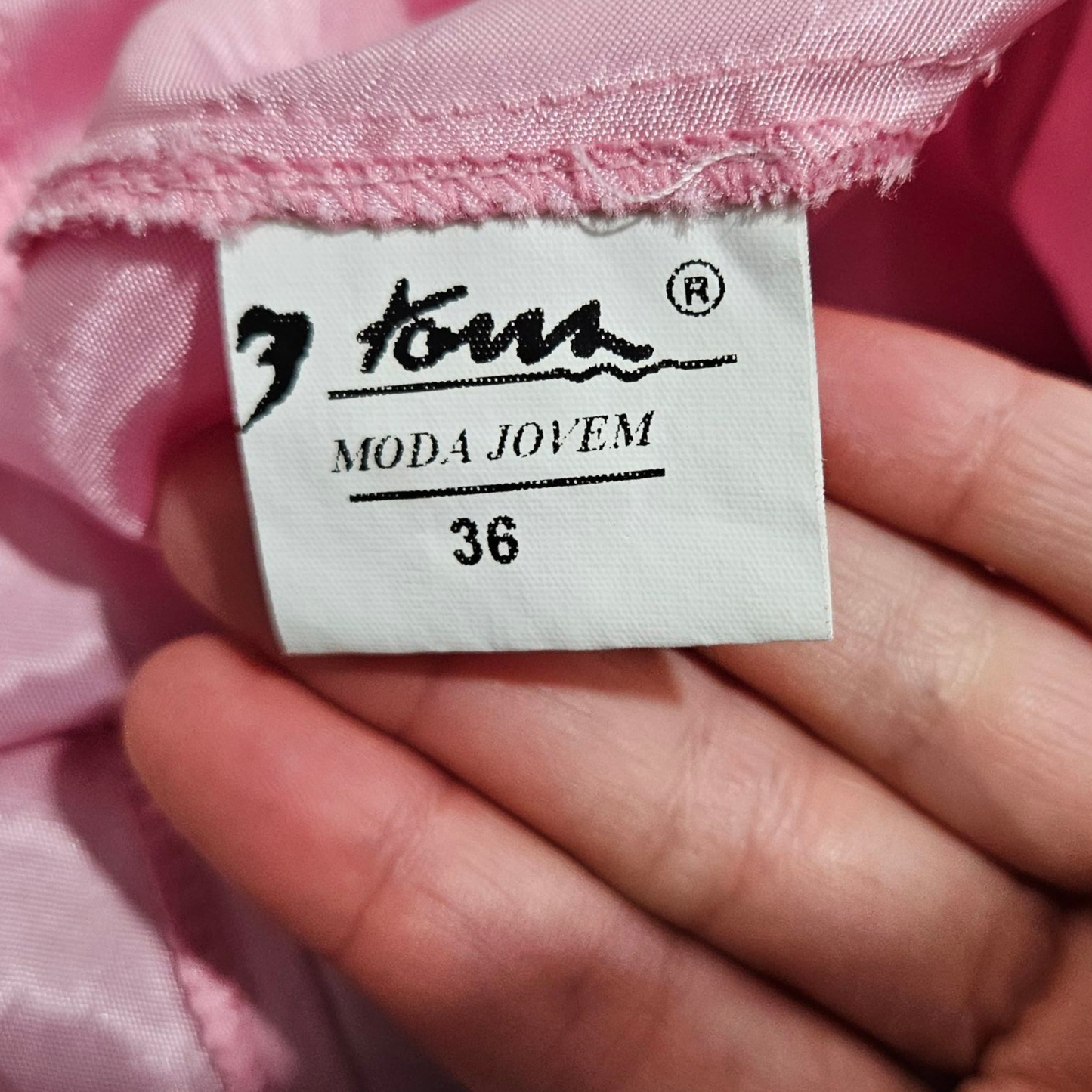 Maxi robe dos nu rose détails dentelle noire