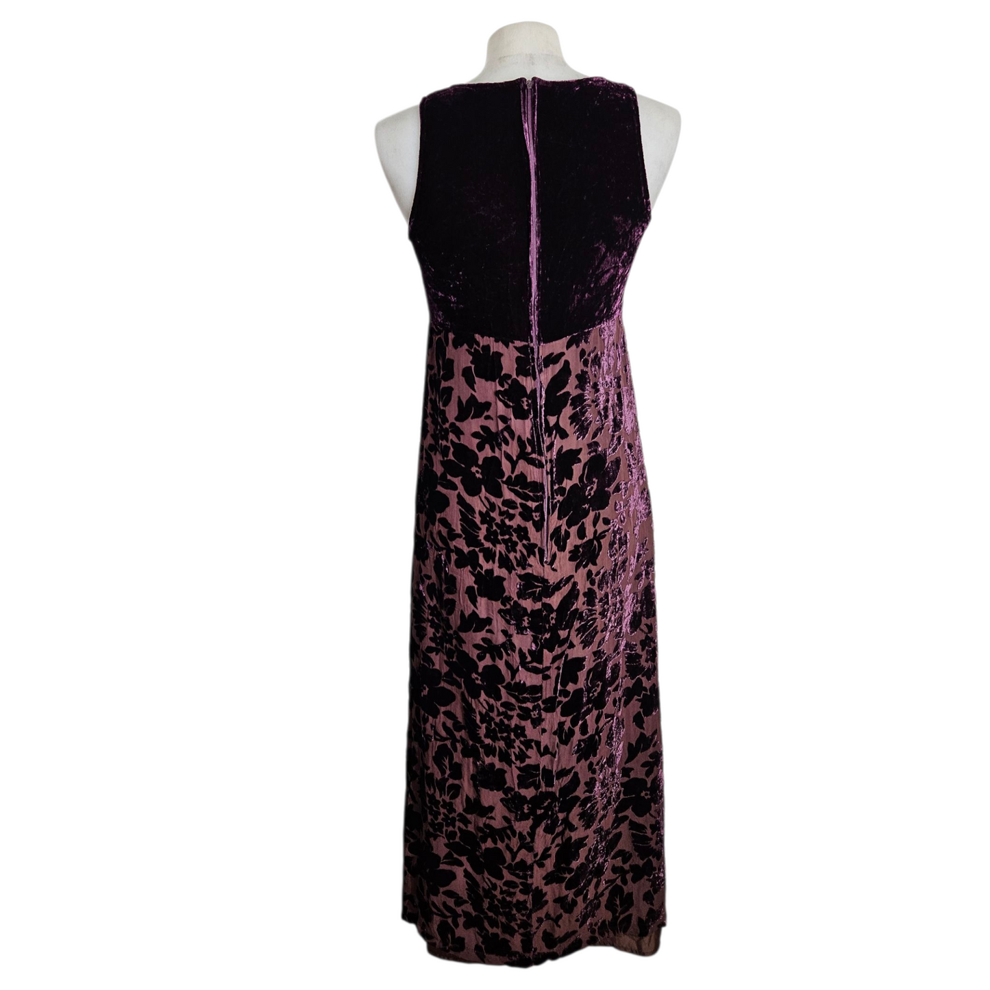 Robe en soie motif en velours ras