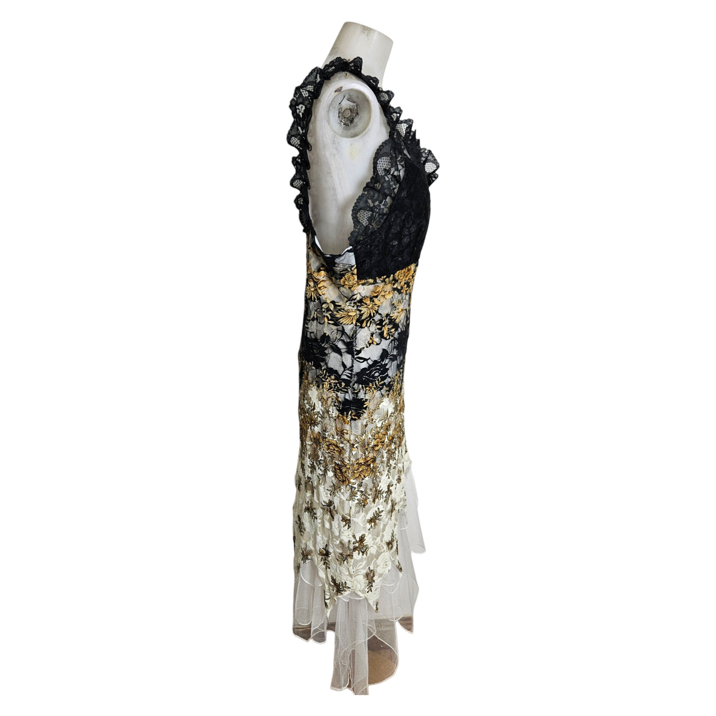 Robe asymétrique en dentelle