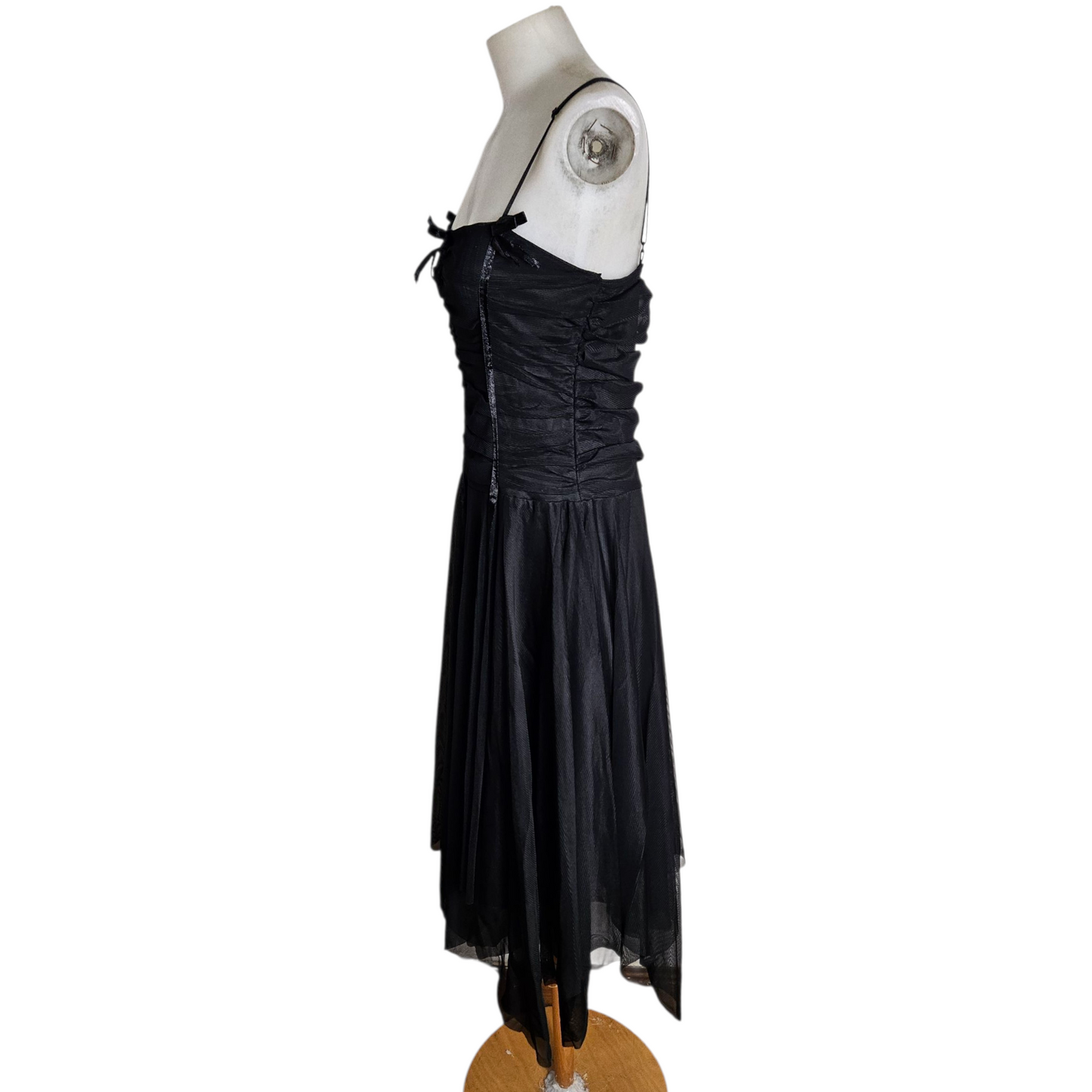 Robe asymétrique en voile déstructuré