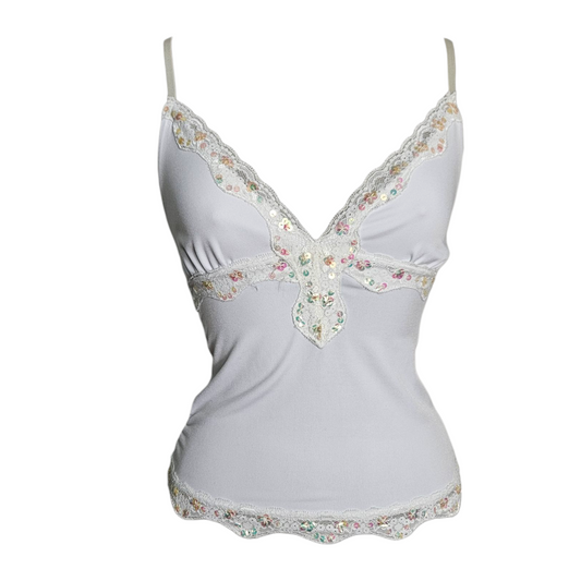 Haut blanc détails seuqins