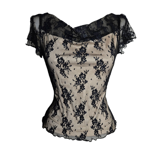 Haut en dentelle noire doublure beige