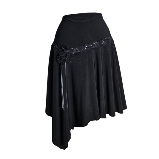 Jupe asymétrique détails fleurs