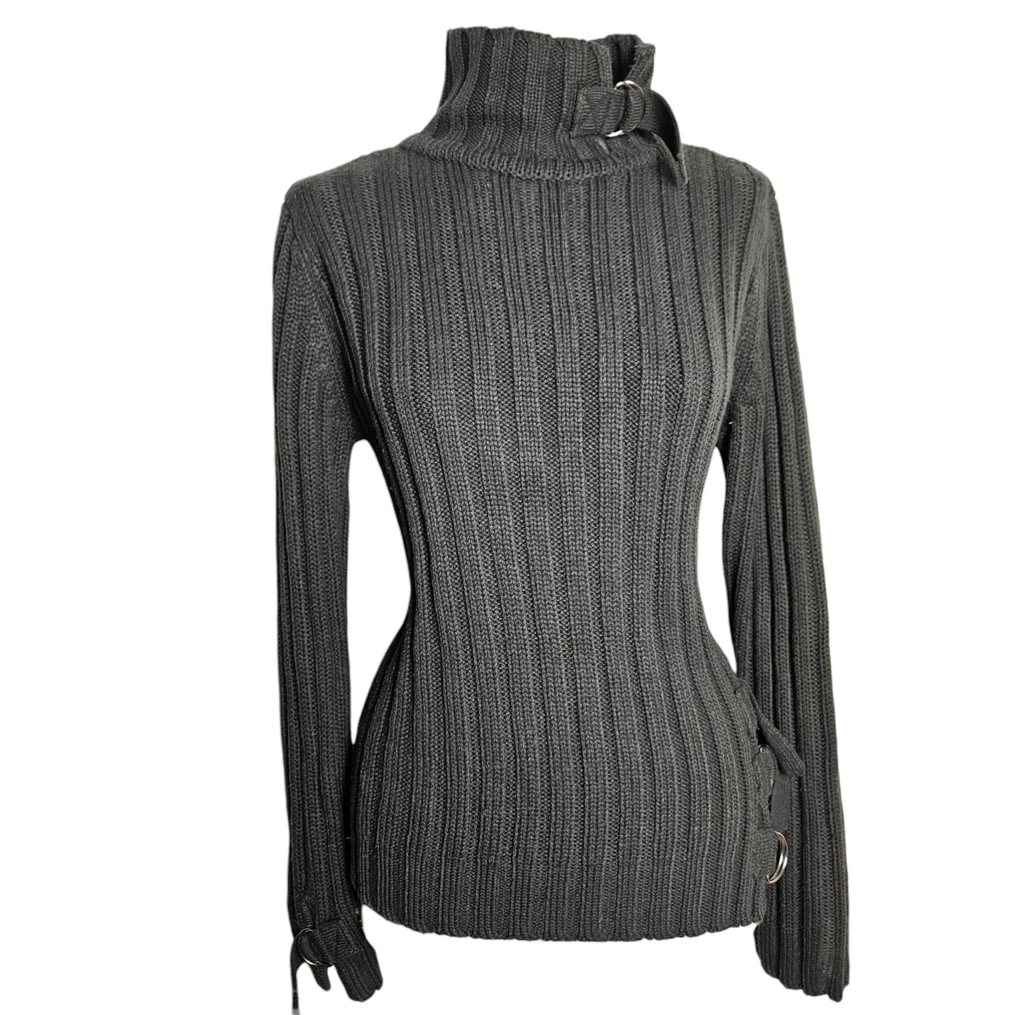 Pull côtelé détails sangles