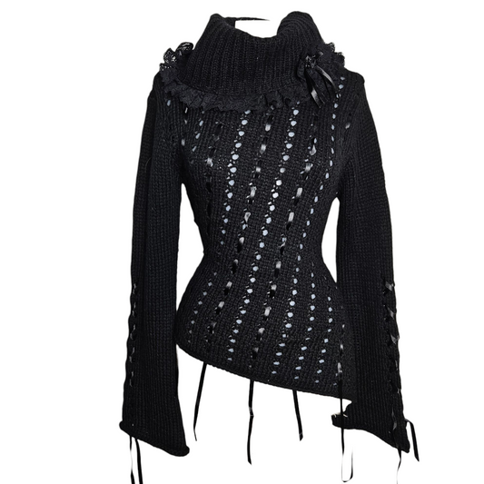 Pull asymétrique détails satinés