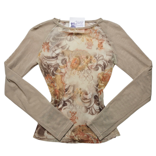 Haut en résille et voile floral