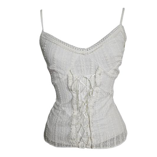 Haut dentelle et laçage