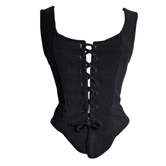 Haut noir à laçage