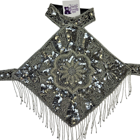 Haut dos nu brodé argenté