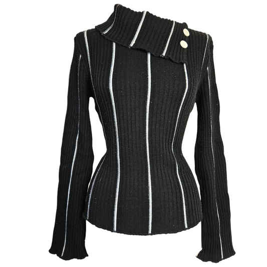 Pull rayé noir et blanc