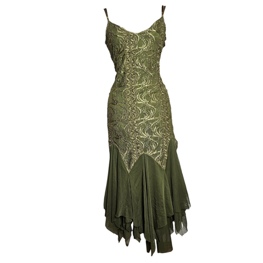 Robe dos nu en dentelle verte