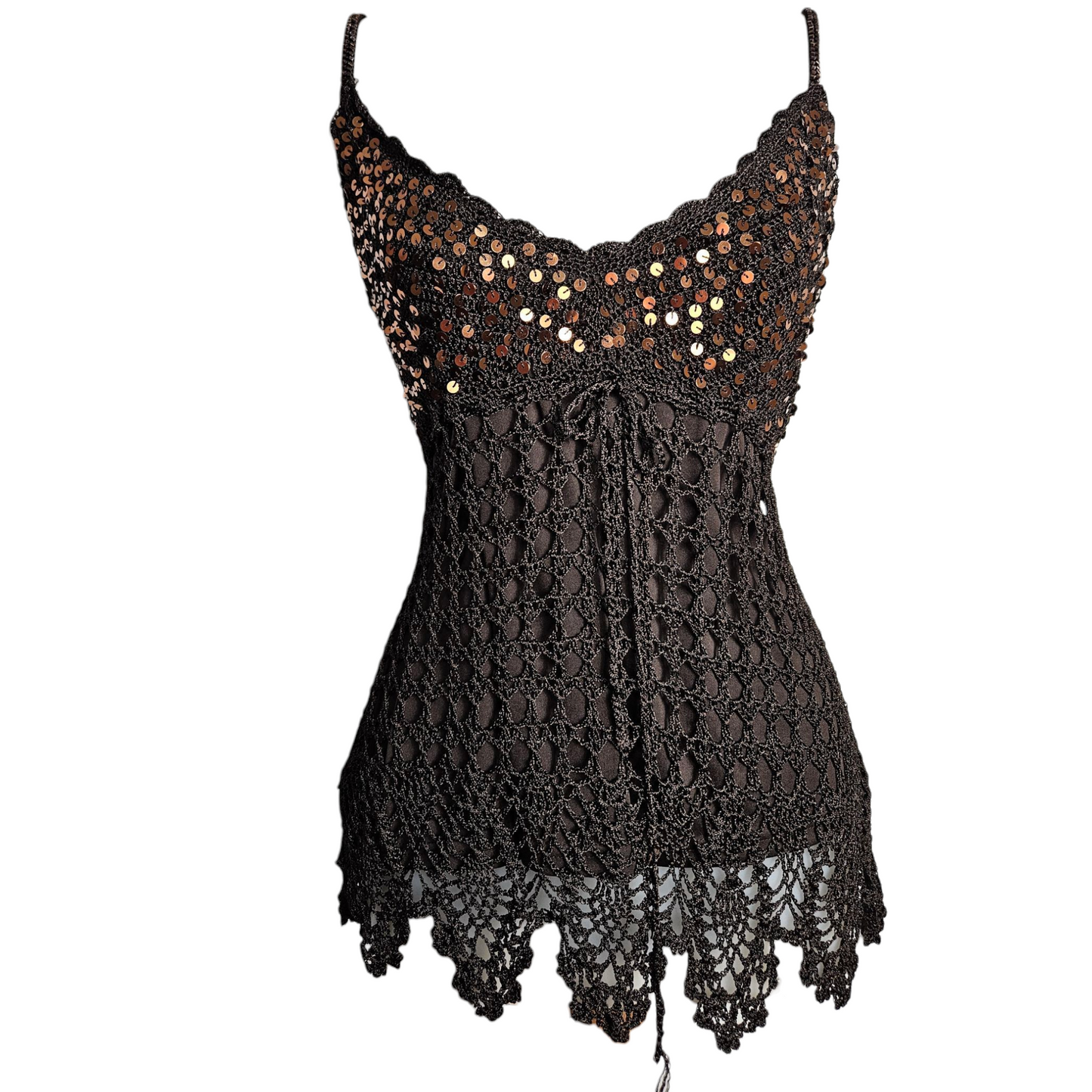 Top de crochet marrón con lentejuelas doradas