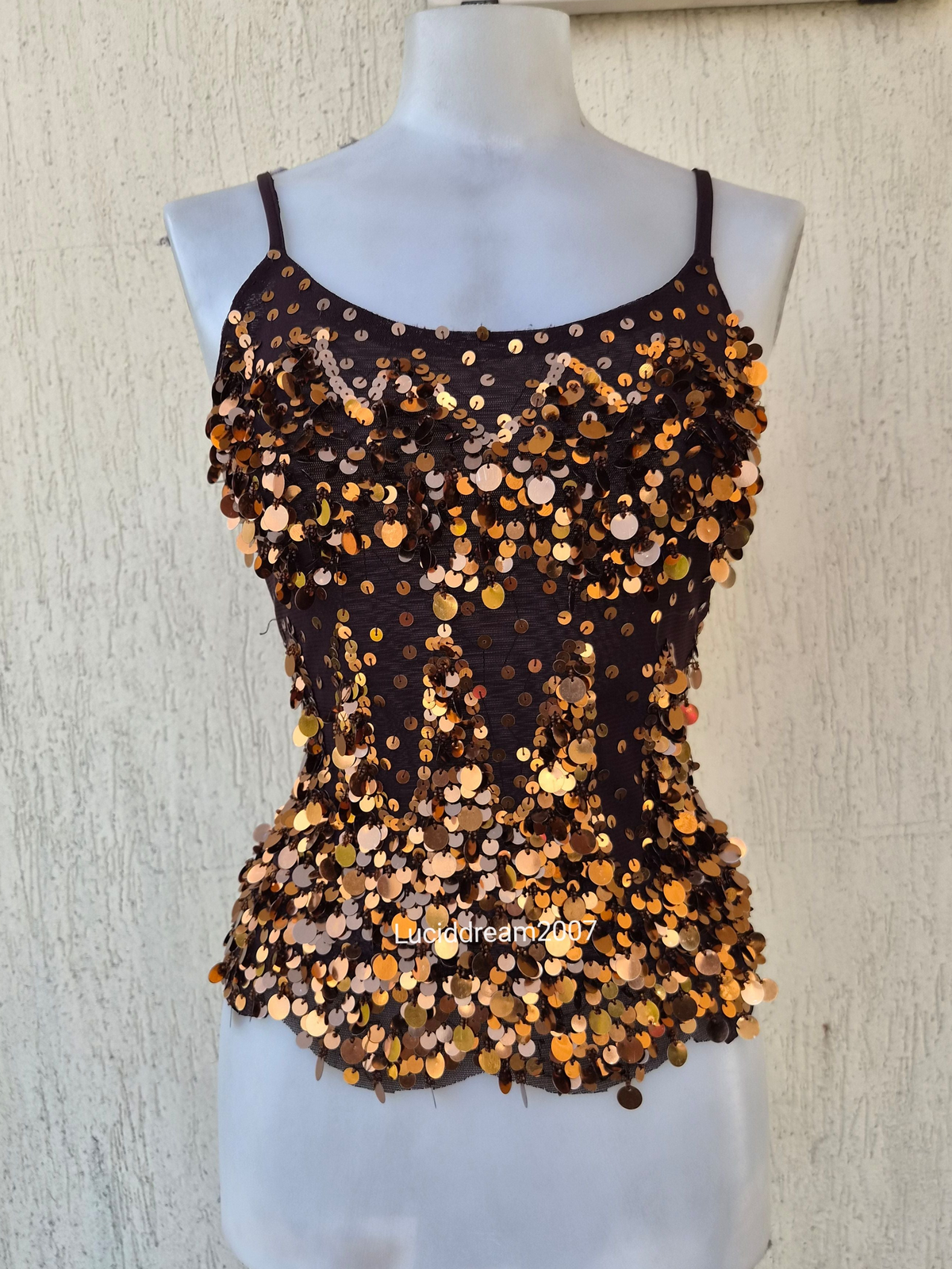 Haut en voile marron brodé de sequins