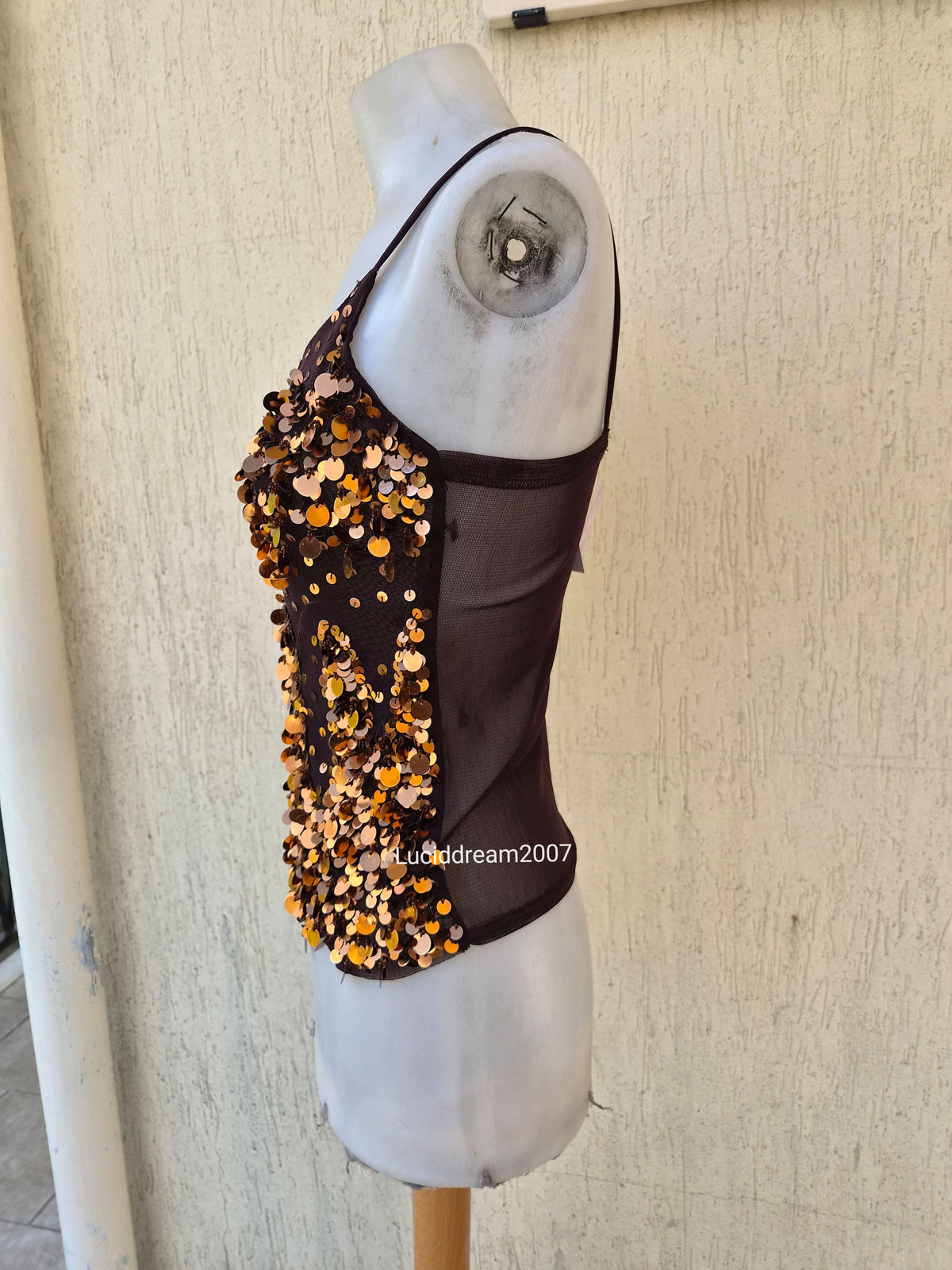 Haut en voile marron brodé de sequins