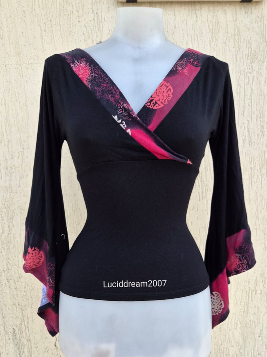 Kimono-sleeve top
