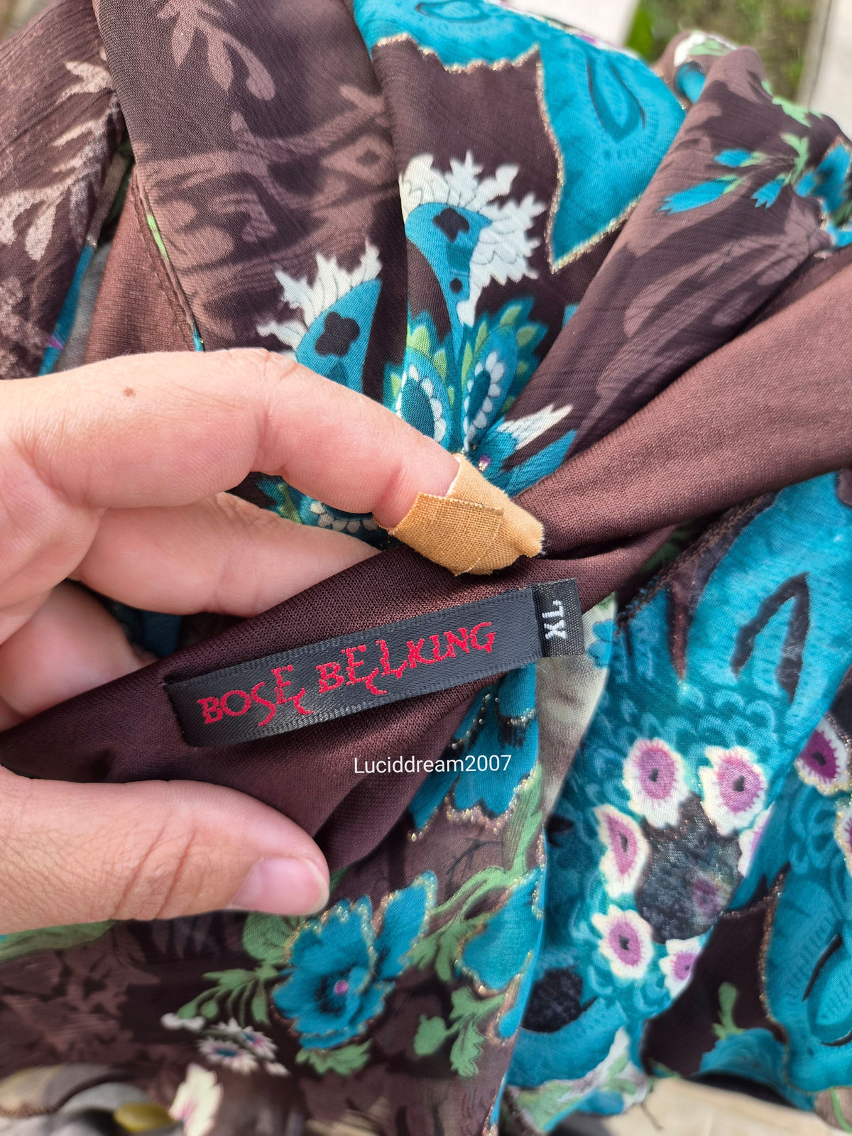 Robe en voile floral bleue et marron