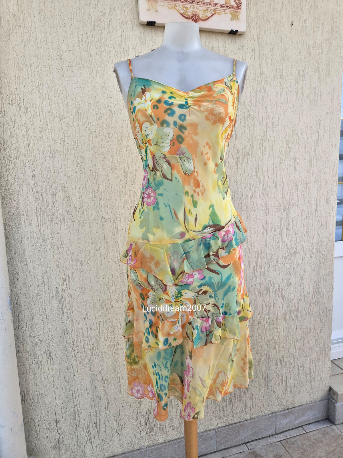 Robe en voile florale jaune