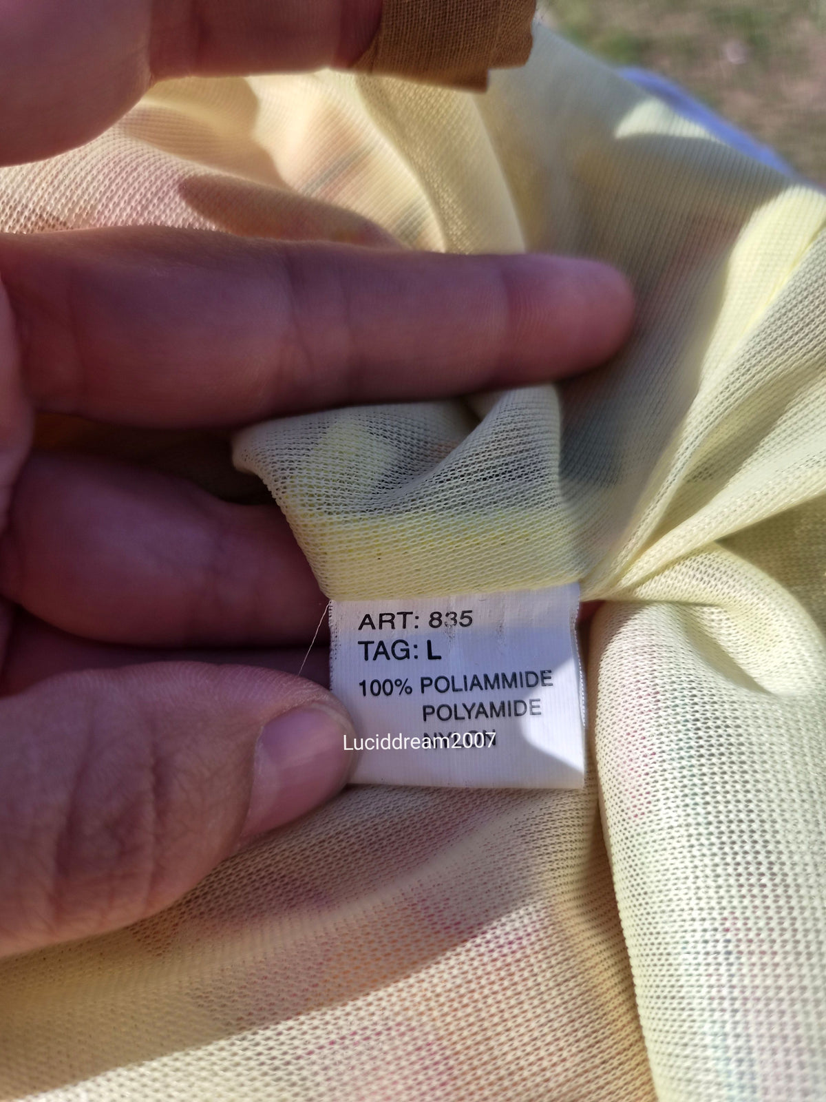 Robe en voile florale jaune