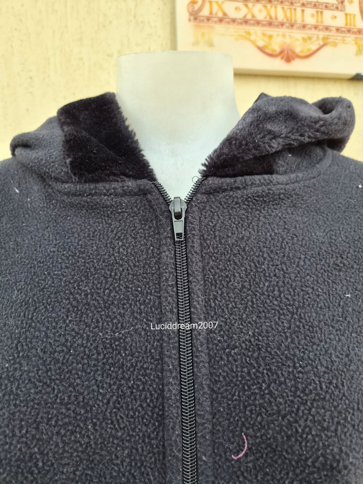 Short lace-up back jacket