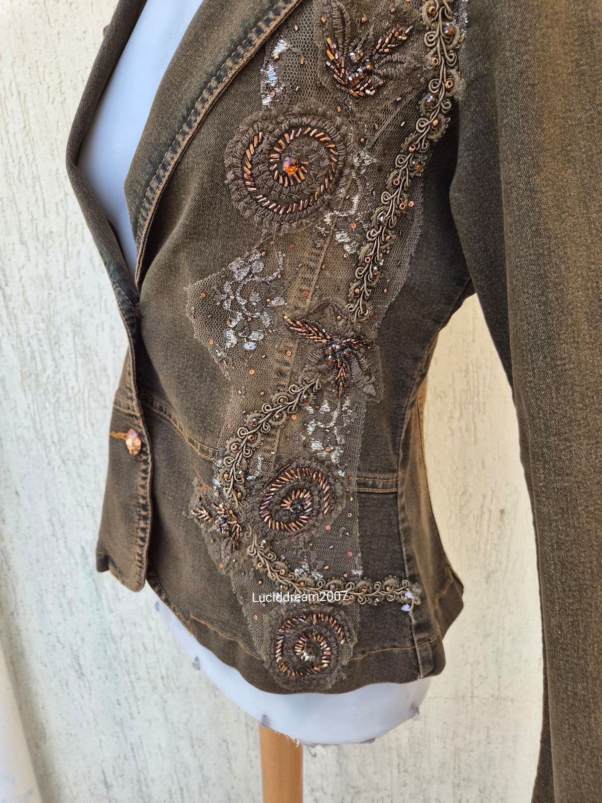 Embroidered denim jacket
