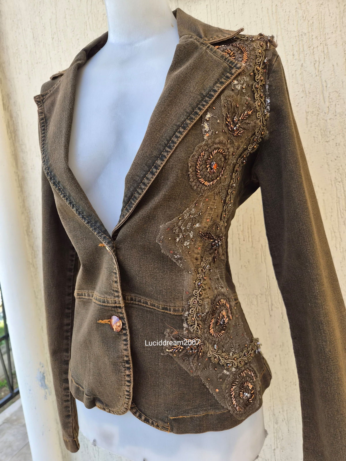 Embroidered denim jacket
