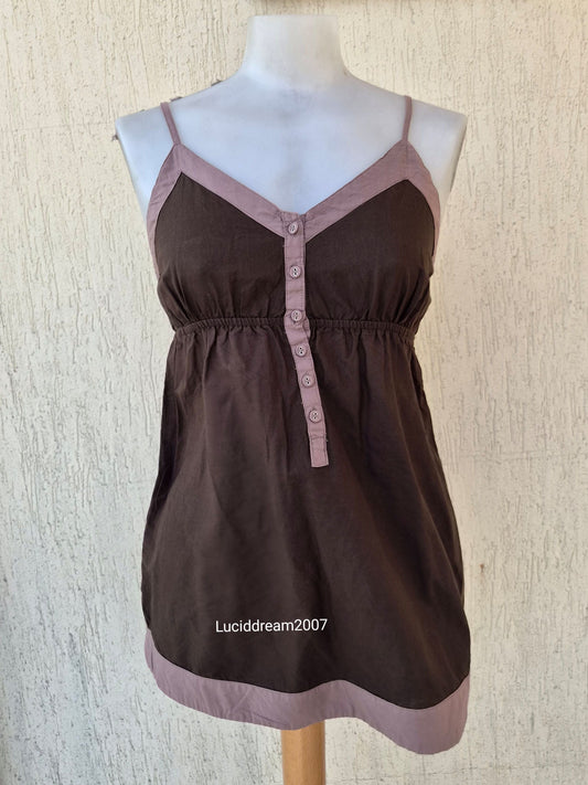 Haut marron et rose