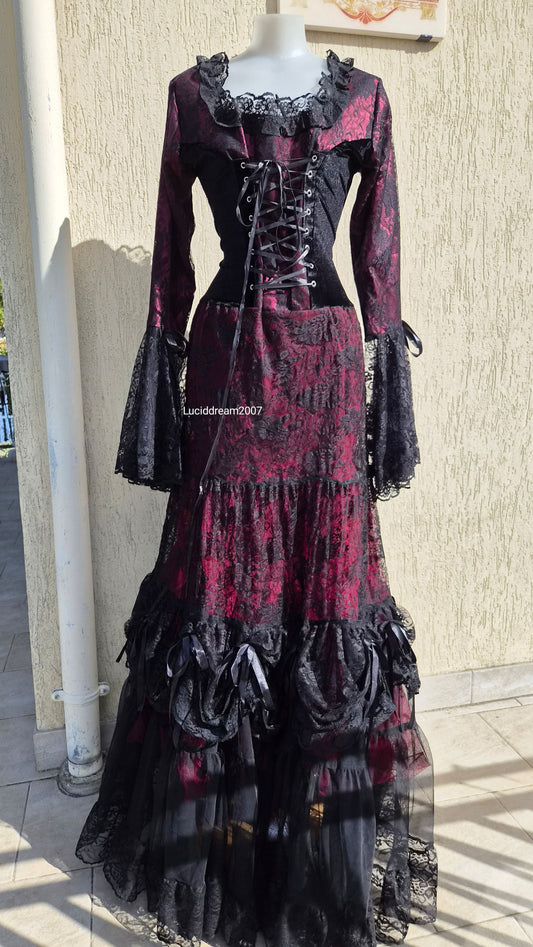 Robe longue en velours et dentelle BARES