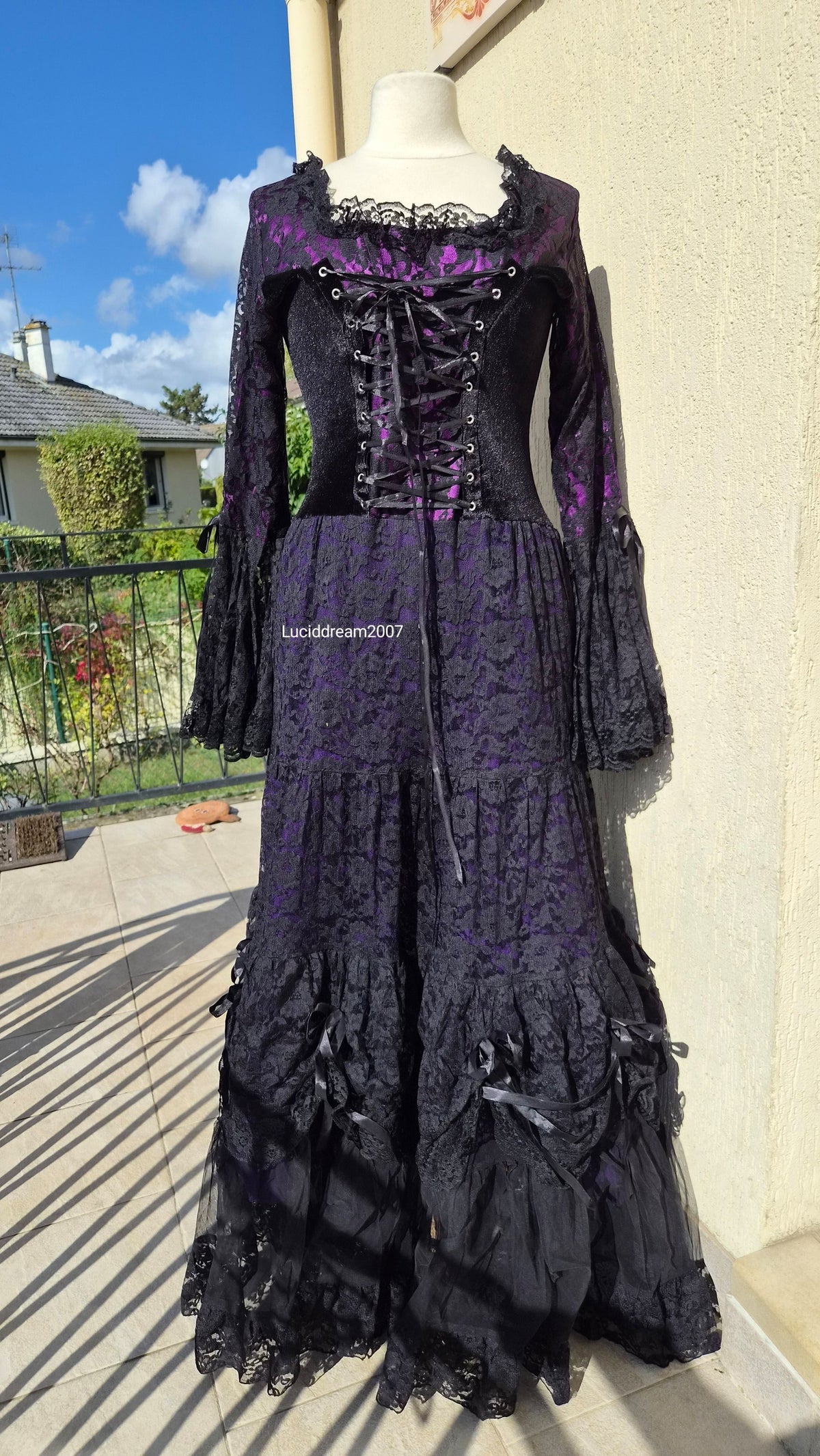 Robe en dentelle et velours BARES