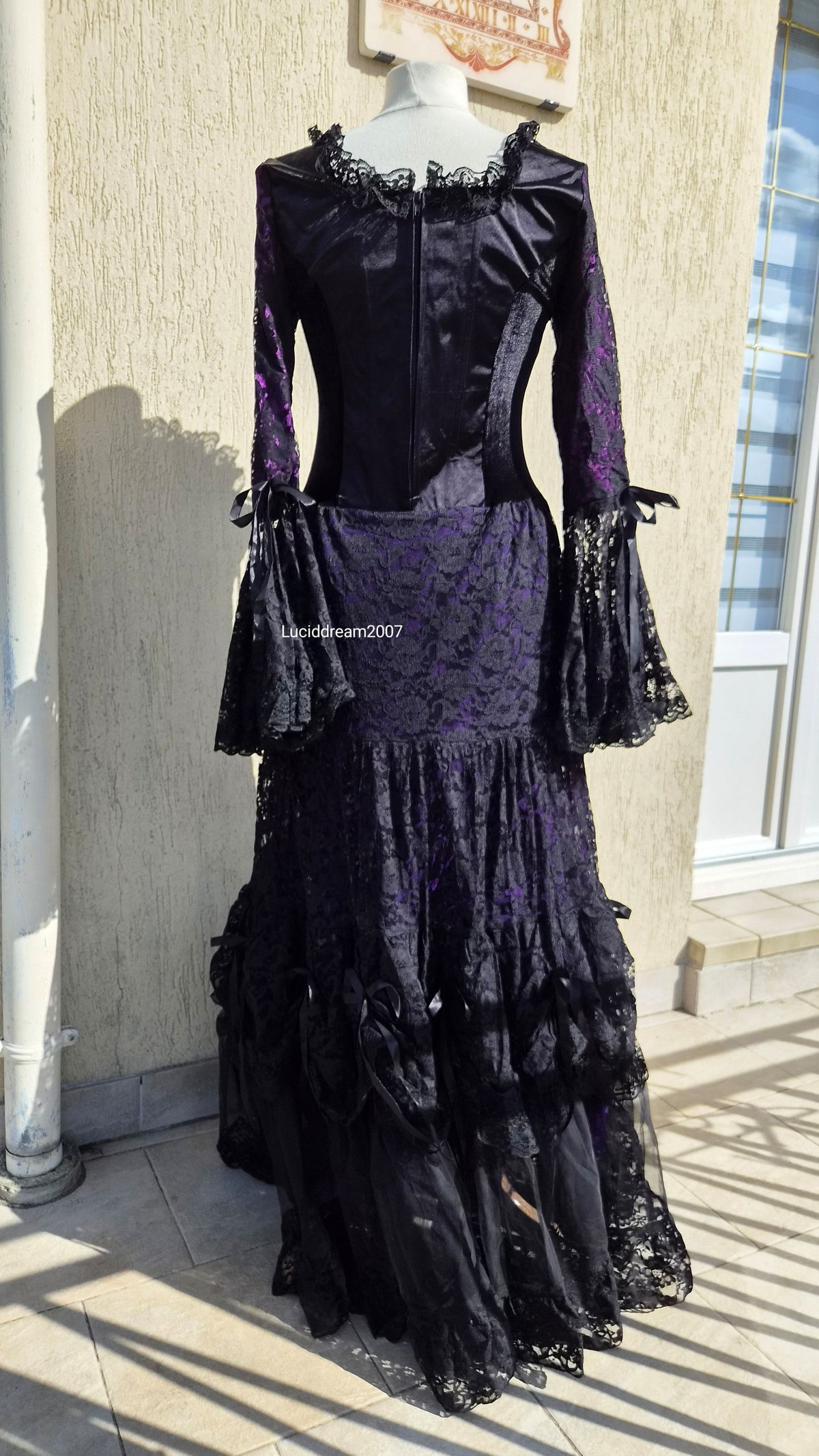 Robe en dentelle et velours BARES