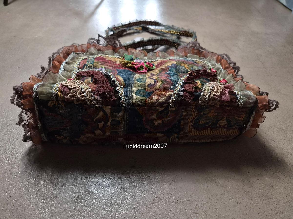 Sac brodé