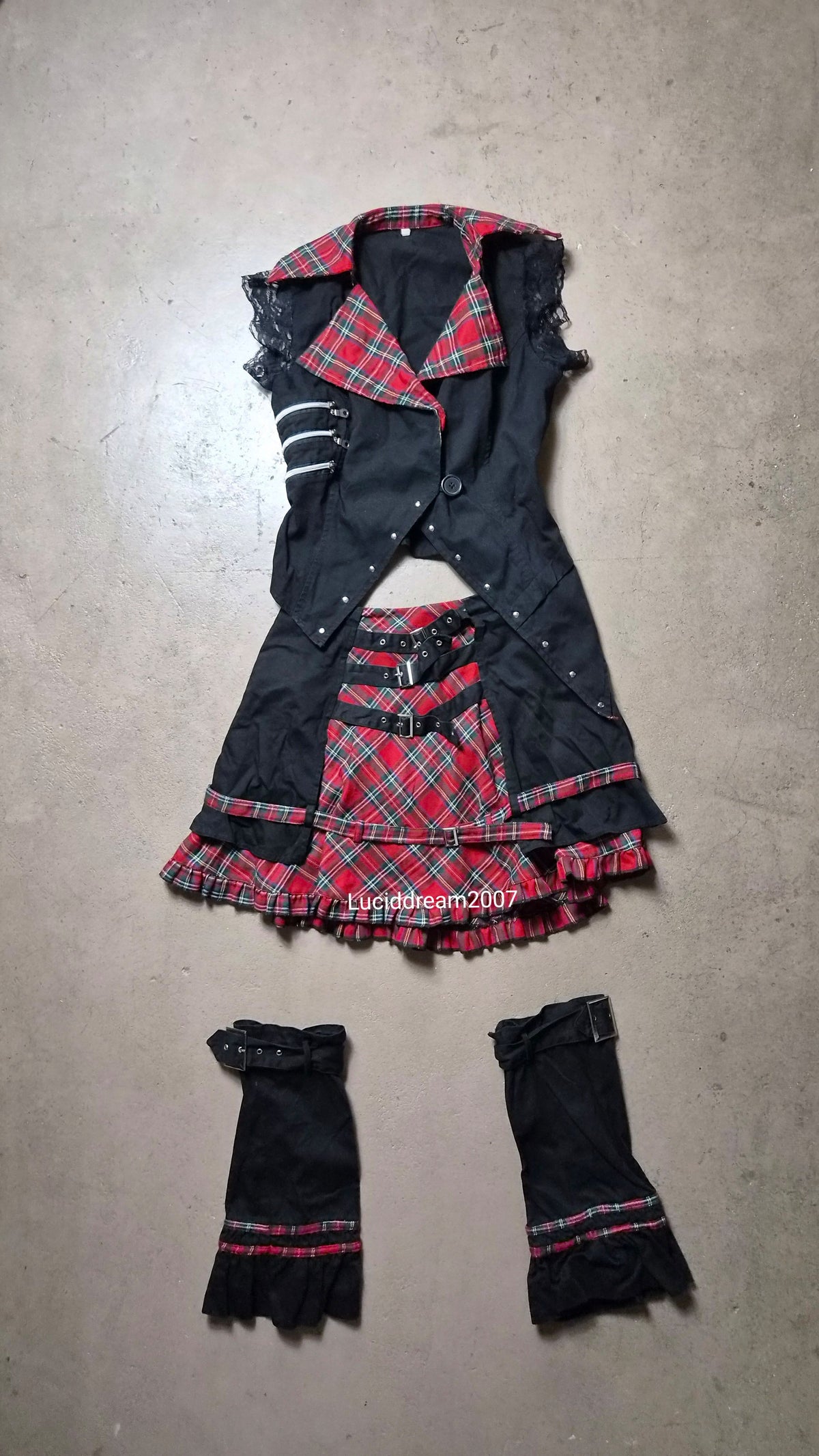 Ensemble haut, jupe et leg warmers