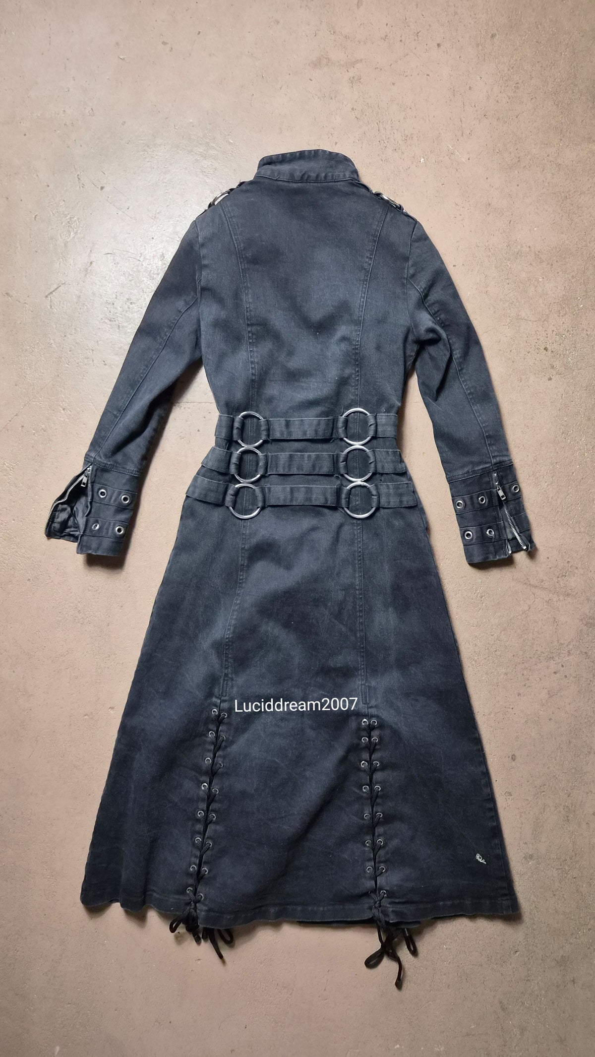 Poizen Industries strap coat