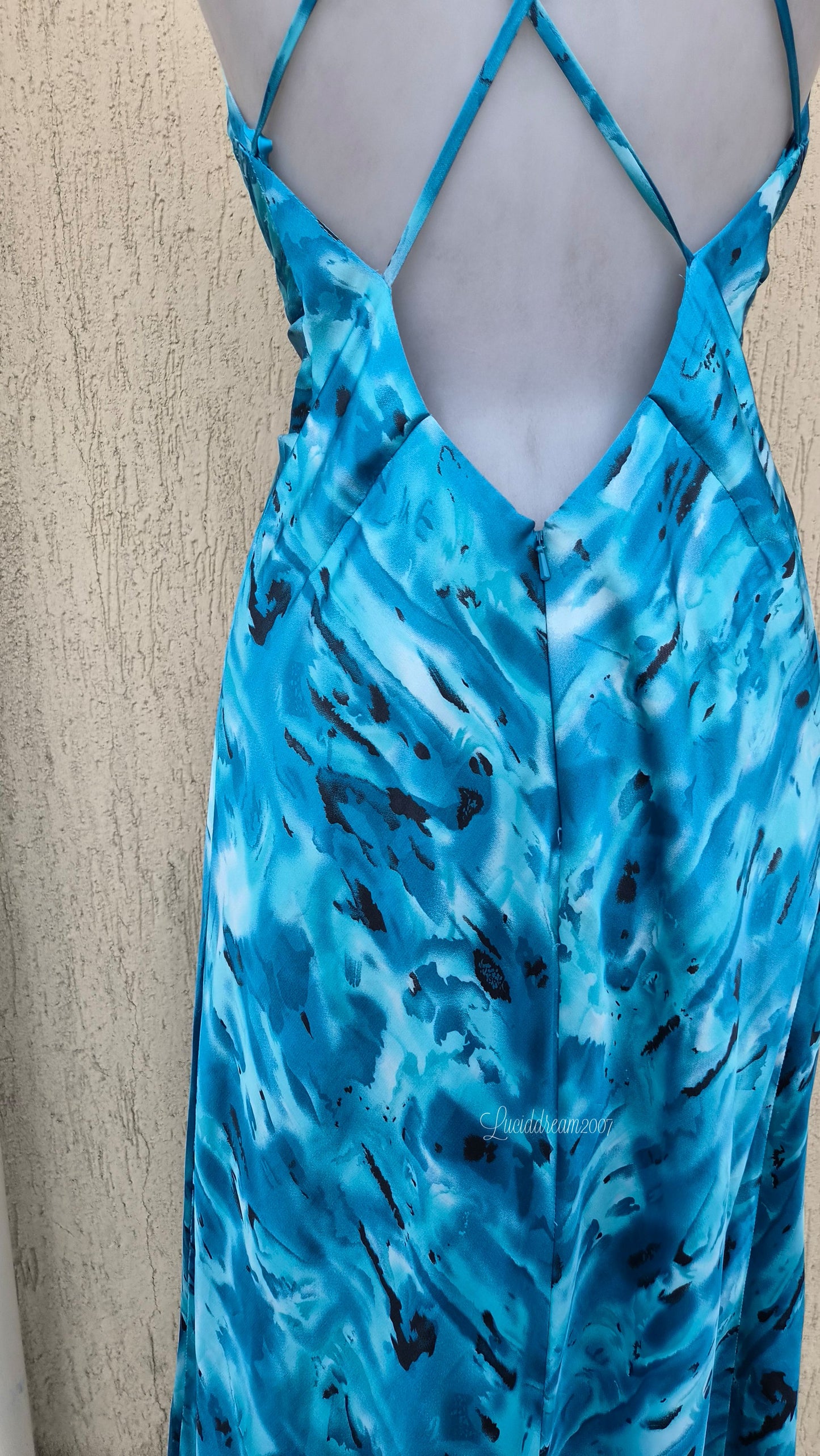 Robe asymétrique bleue Dave & Johnny