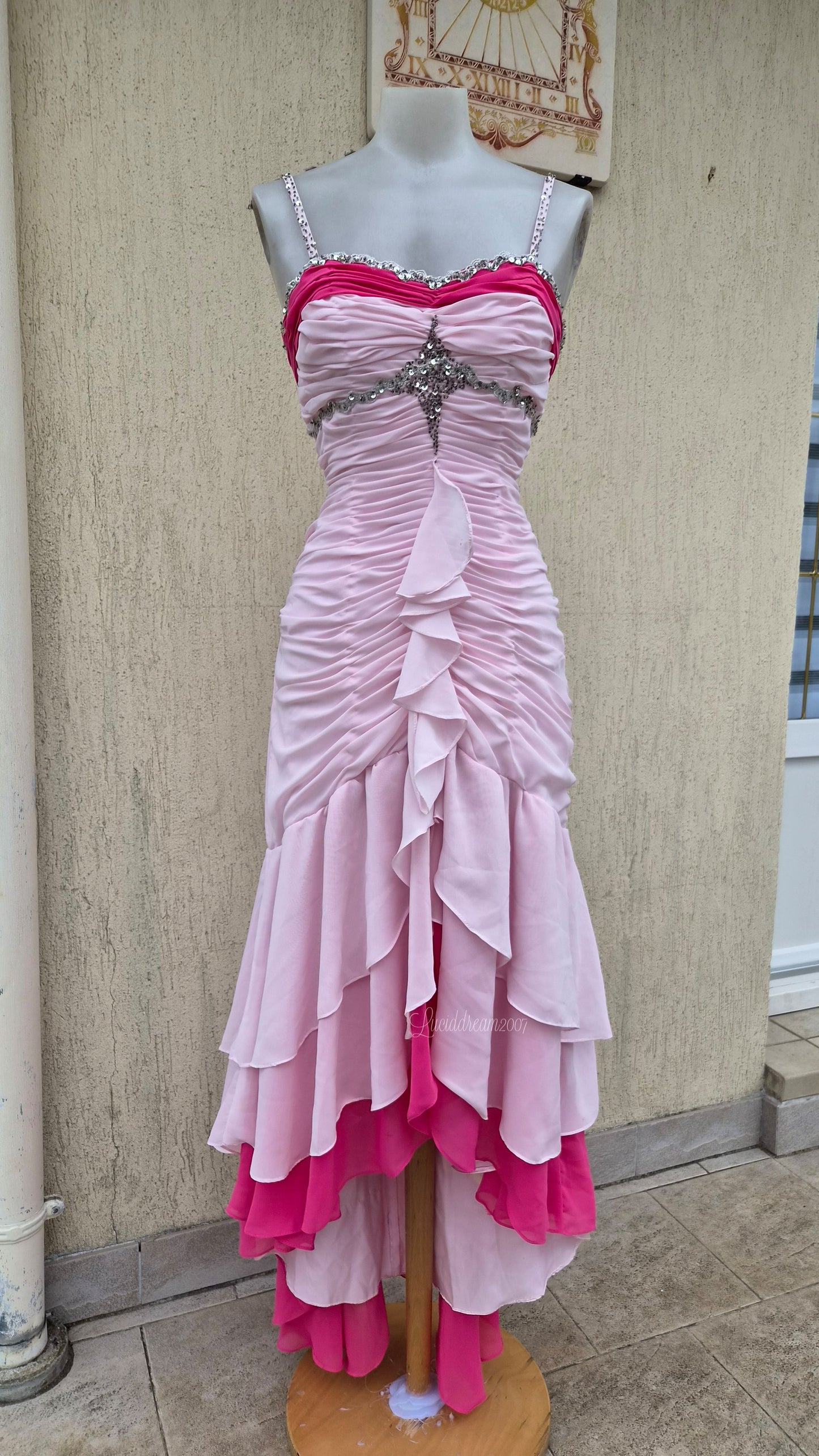 Robe rose deux tons dos lacé