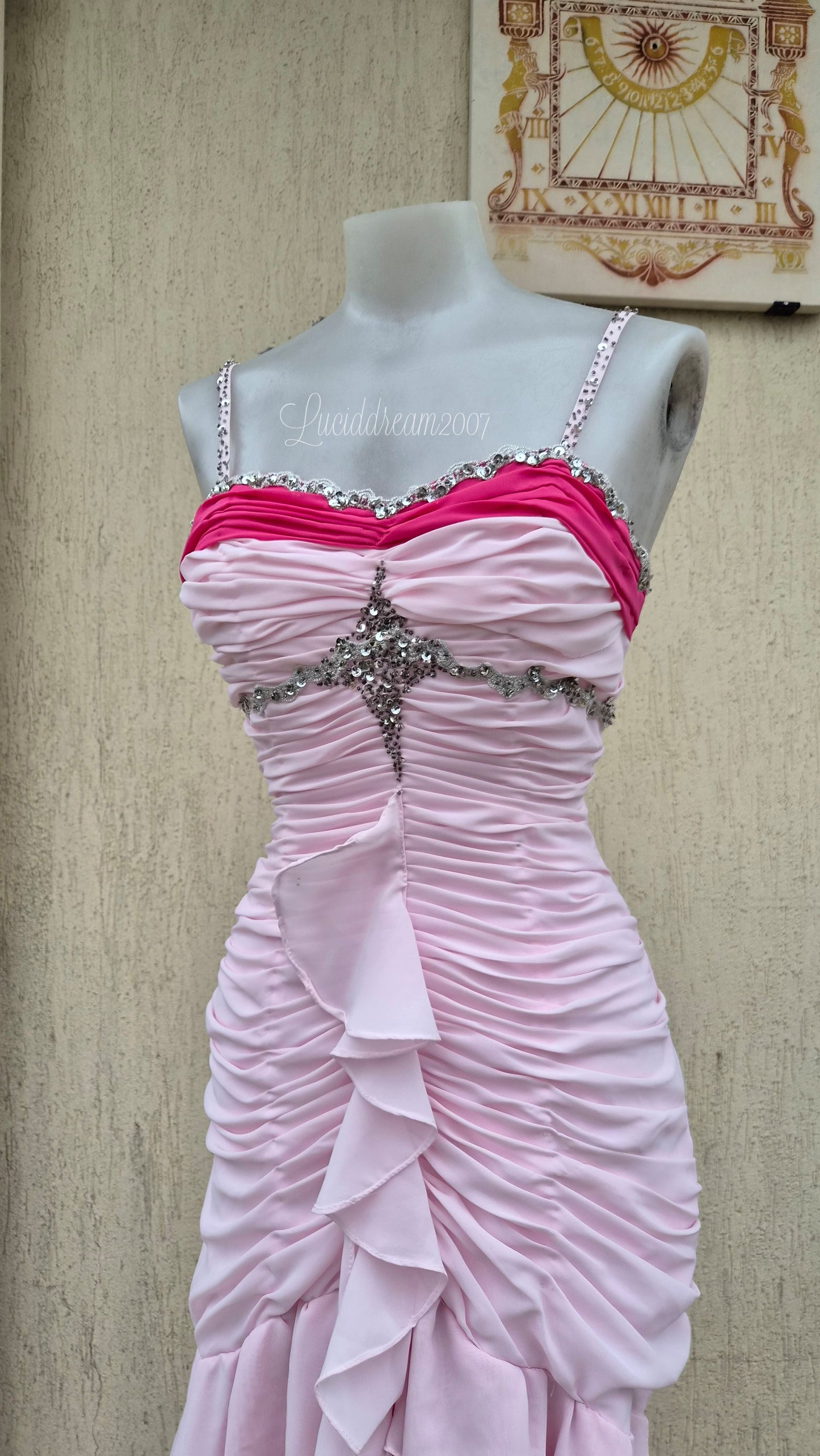 Robe rose deux tons dos lacé