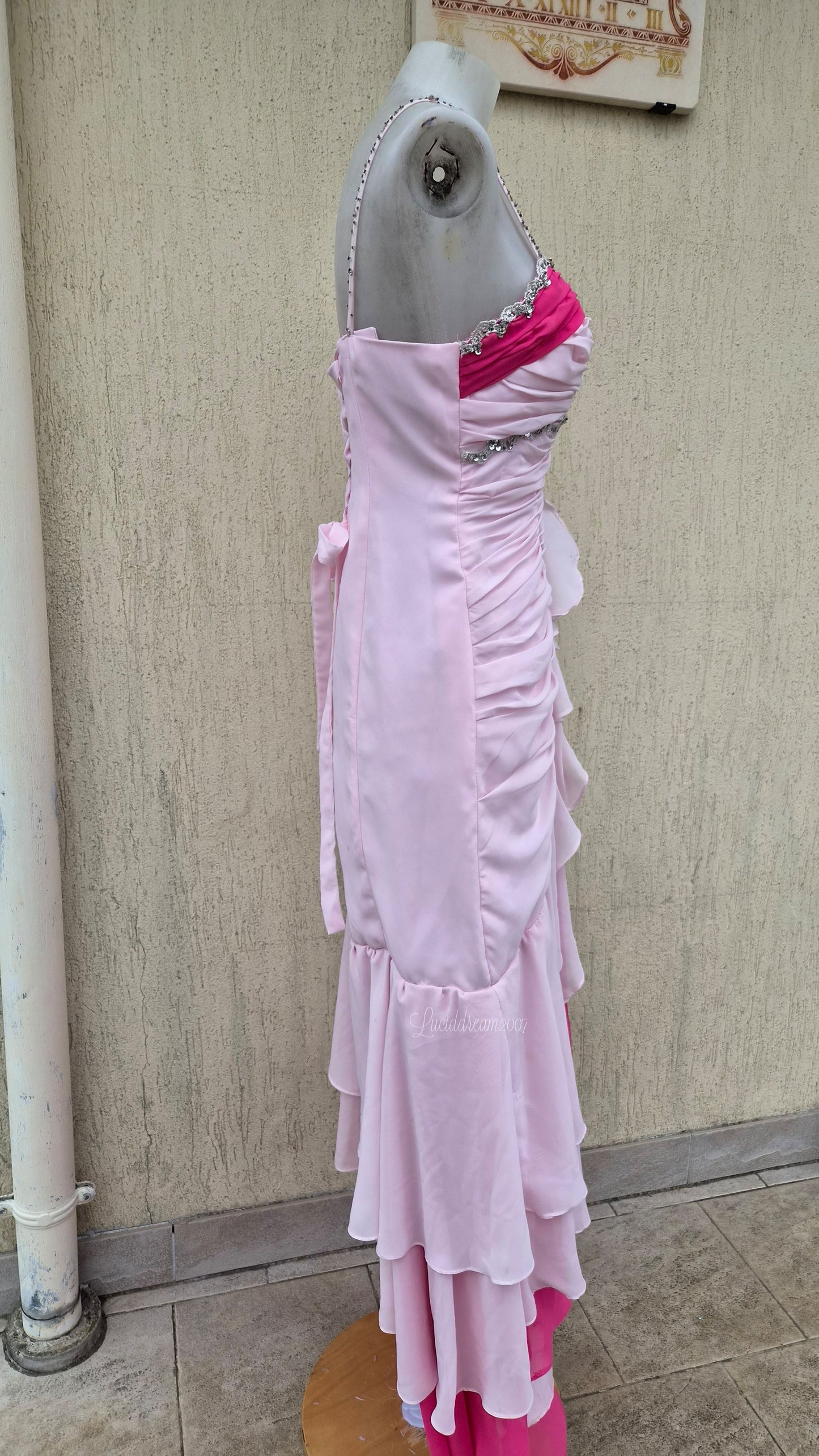 Robe rose deux tons dos lacé